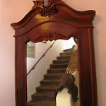 Casa Rozelor