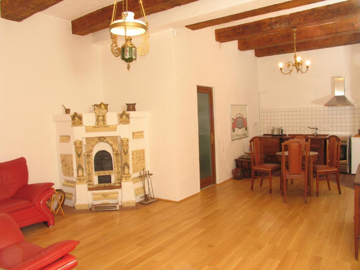 Pensiune Casa Rozelor 4*