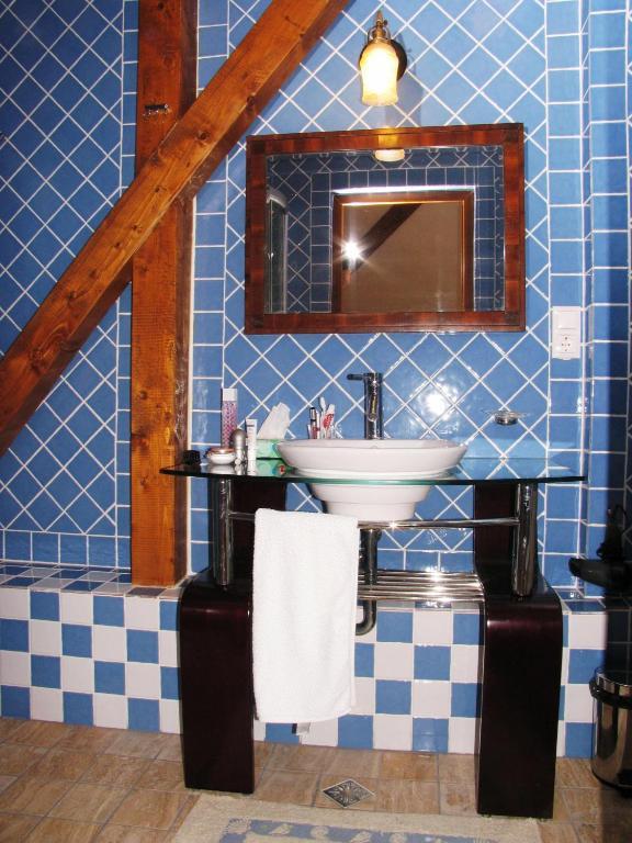 Casa Rozelor 4*
